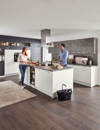 Eine Küche sollte möglichst exakt auf den Bedarf der Nutzer abgestimmt sein.
Foto: djd/Küchen Treff GmbH & Co. KG